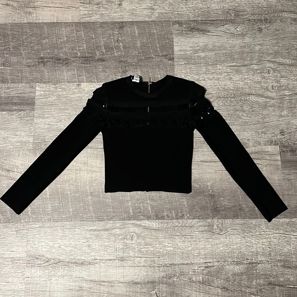 Cropped Long Sleeve